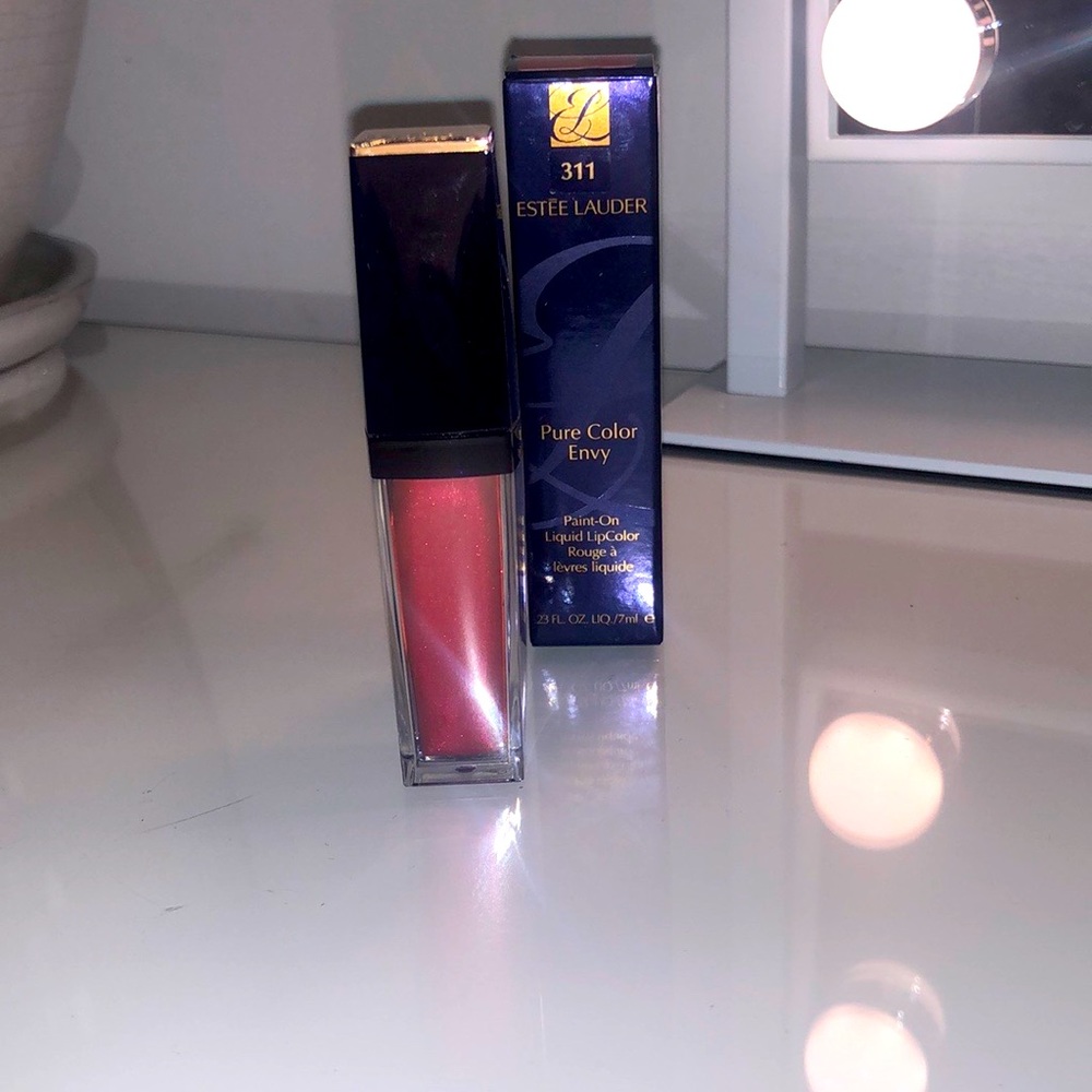 Estee Lauder pure envy liquid lip color